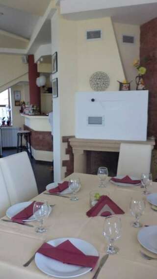 Гостевой дом Happy Ring Guest Rooms Хасково-6